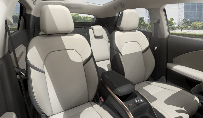 mercedes-c200-4matic-2019-img1-1127236f26543