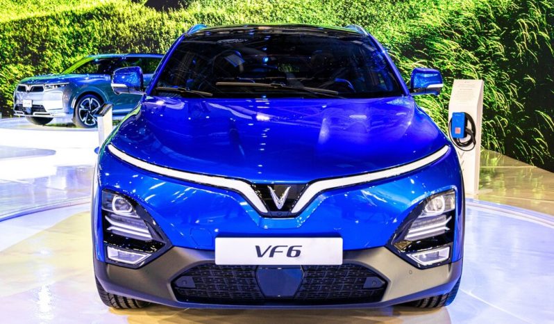 mercedes-c200-4matic-2019-img1-1127236f26543