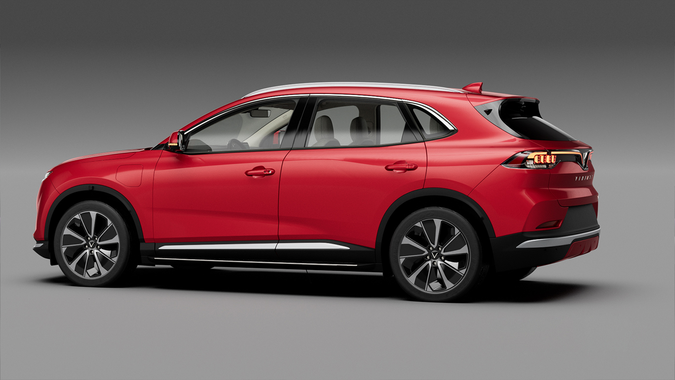 mercedes-c200-4matic-2019-img1-1127236f26543